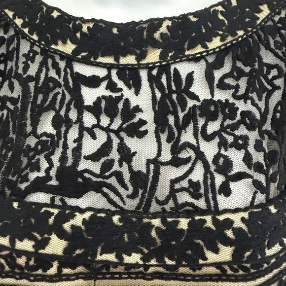 Jovani Black and Cream Lace Maxi Dress - Evening Gown - Size 10 - Picture 4 of 16